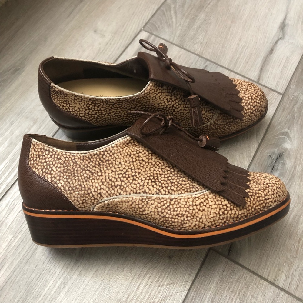 cole haan women’s oxford wedge shoes size 9 B